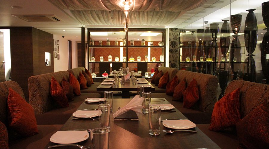Moti Mahal Delux Tandoori Trail — Heritage Tandoor 
Best restaurants in Ranchi